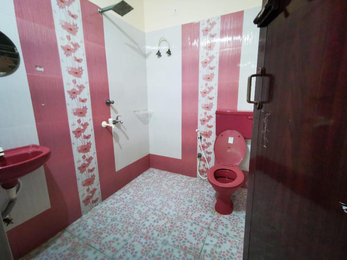 J2 Home Stay - Luxury Homes With Caravan Services Thiruvananthapuram Εξωτερικό φωτογραφία
