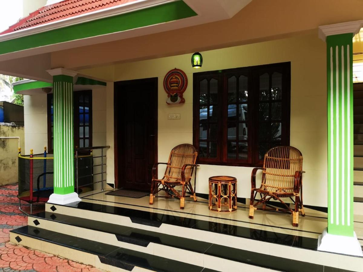 J2 Home Stay - Luxury Homes With Caravan Services Thiruvananthapuram Εξωτερικό φωτογραφία